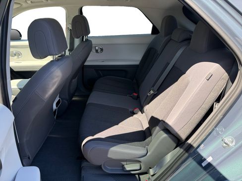 Certified 2024 Hyundai Ioniq 5 SE RWD image 16