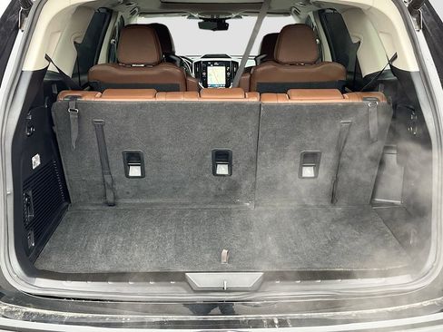 Used 2023 Subaru Ascent Touring image 29