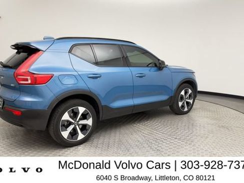 Certified 2024 Volvo XC40 B5 Plus w/ Protection Package Premier AWD/4WD image 2