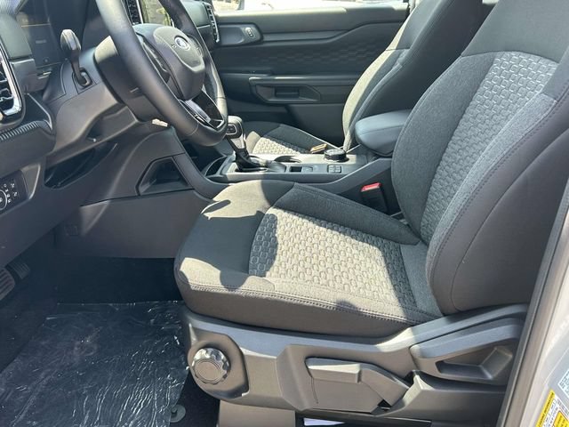 New 2026 Ford Ranger XLT w/ Black Appearance Package AWD/4WD image 13