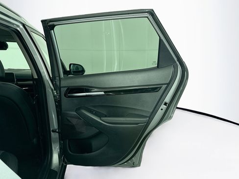 Used 2025 Kia Seltos S FWD image 29