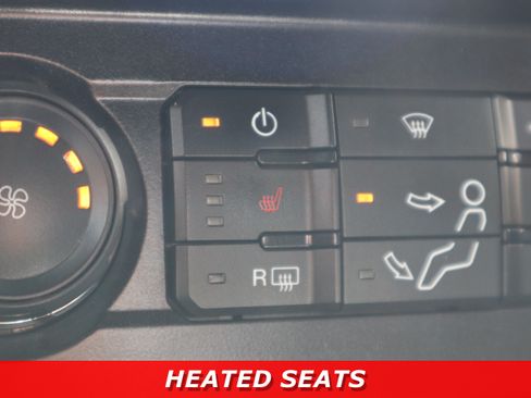 Used 2019 Ford F350 XLT w/ XLT Premium Package AWD/4WD image 25