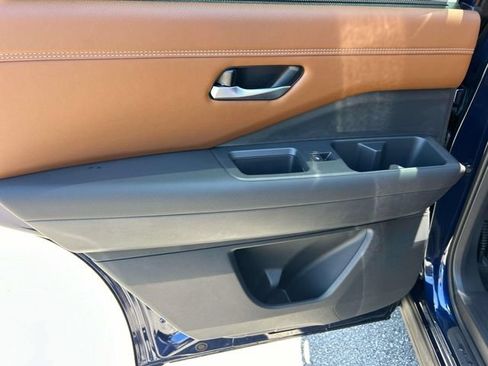 New 2026 Nissan Pathfinder Platinum w/ Cargo Package AWD/4WD image 20