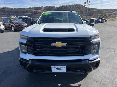 New 2026 Chevrolet Silverado 2500 W/T image 2
