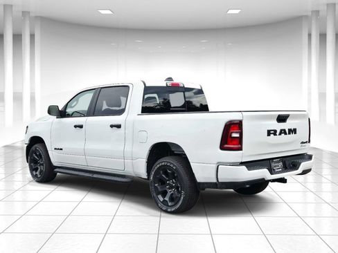New 2026 RAM 1500 Express AWD/4WD image 5