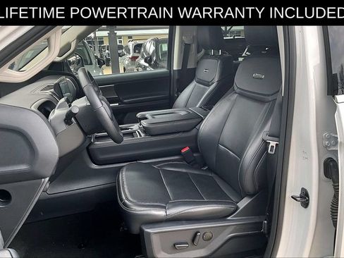 Used 2025 Ford Expedition Platinum AWD/4WD image 29