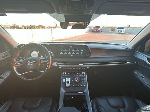 Used 2023 Hyundai Palisade Limited image 22