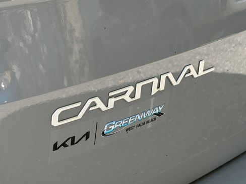 Certified 2024 Kia Carnival EX FWD image 16