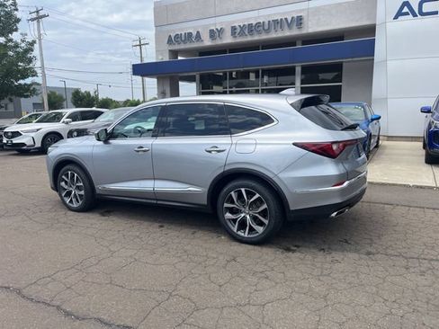 Certified 2023 Acura MDX SH-AWD w/ Technology Package image 8