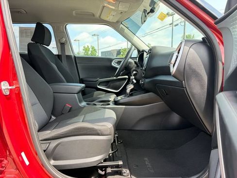 Certified 2021 Kia Soul LX FWD image 21