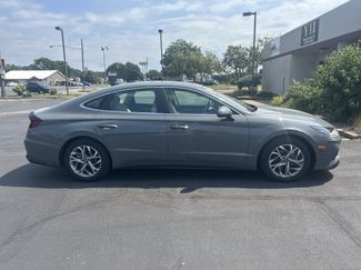 Used 2023 Hyundai Sonata SEL w/ Convenience Package video 2
