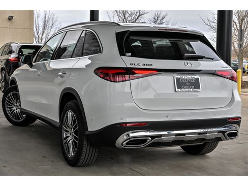 New 2026 Mercedes-Benz GLC 300 4MATIC image 4