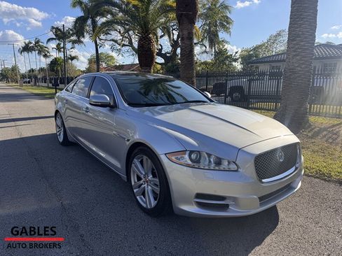 Used 2015 Jaguar XJ L Portfolio image 12