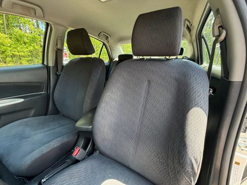 Used 2008 Toyota Yaris S FWD image 16