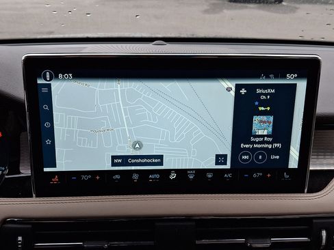 Used 2023 Lincoln Corsair AWD image 15