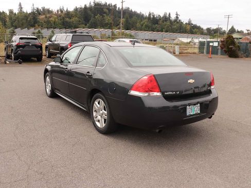 Used 2016 Chevrolet Impala LT FWD image 7