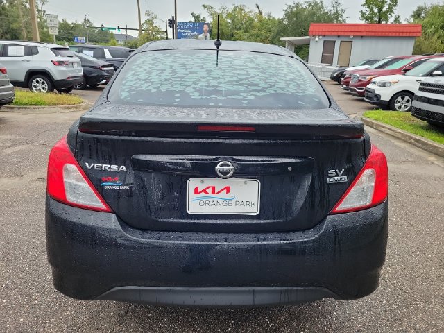 Used 2018 Nissan Versa SV w/ SV Special Edition Package FWD image 8