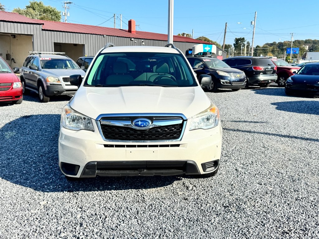 Used 2015 Subaru Forester 2.5i w/ Alloy Wheel Package AWD/4WD image 3