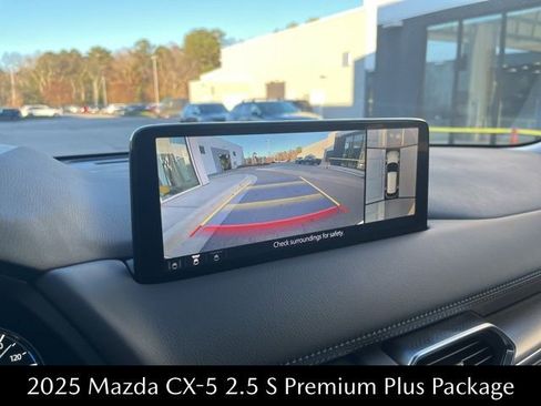 New 2025 MAZDA CX-5 AWD 2.5 S w/ Premium Plus Pkg image 15