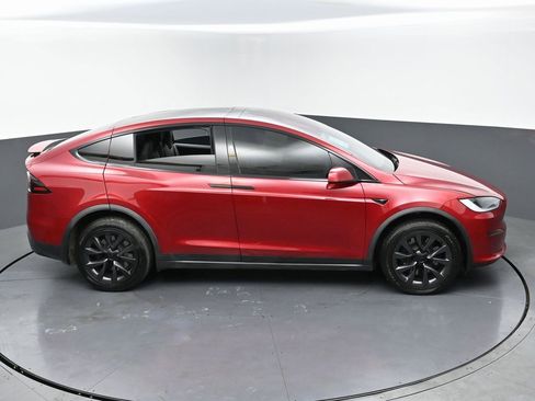 Used 2024 Tesla Model X image 44