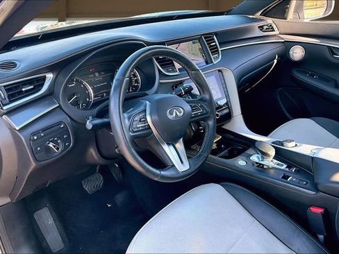 Used 2023 INFINITI QX55 Essential image 14