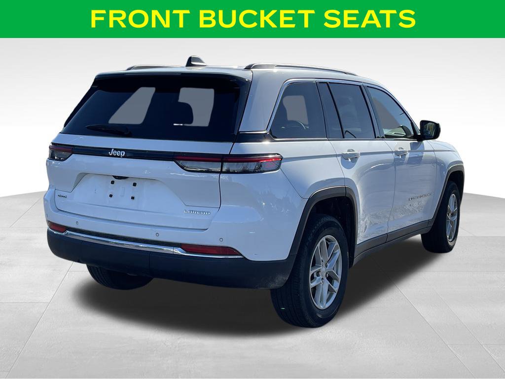 Used 2023 Jeep Grand Cherokee Laredo AWD/4WD image 9