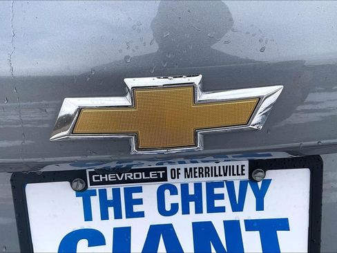 Used 2023 Chevrolet Equinox LT image 27