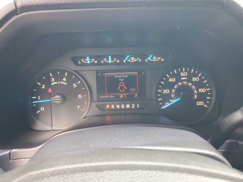 Used 2017 Ford F150 XL w/ Equipment Group 101A Mid RWD image 18
