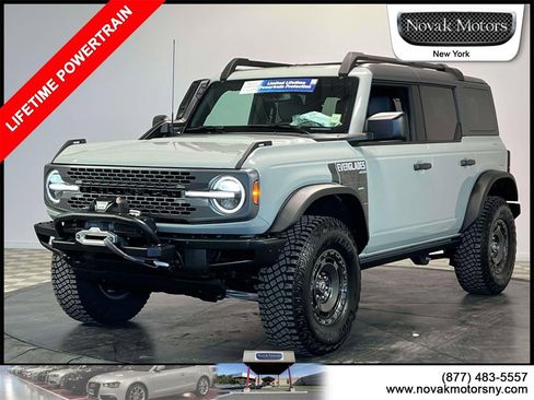 Used 2024 Ford Bronco Everglades image 4