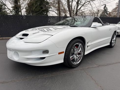 Used 1999 Pontiac Firebird Trans Am image 1