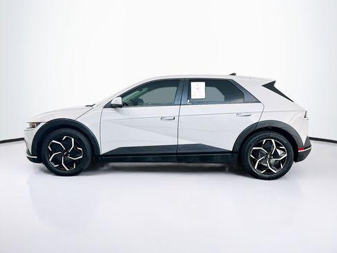 Used 2024 Hyundai Ioniq 5 SEL image 4