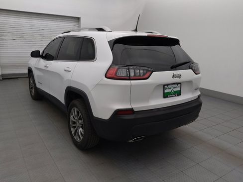 Used 2019 Jeep Cherokee Latitude Plus image 5