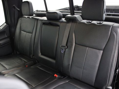 Used 2018 Ford F150 Lariat w/ Equipment Group 502A Luxury image 22