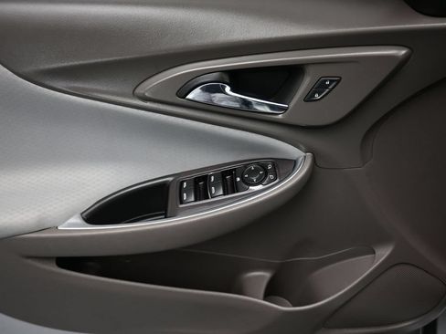 Used 2022 Chevrolet Malibu LT FWD image 10
