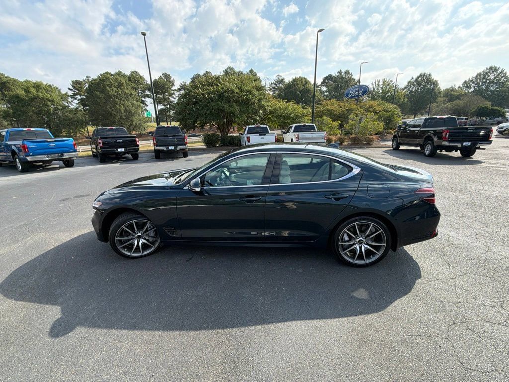 Used 2025 Genesis G70 2.5T AWD/4WD image 26
