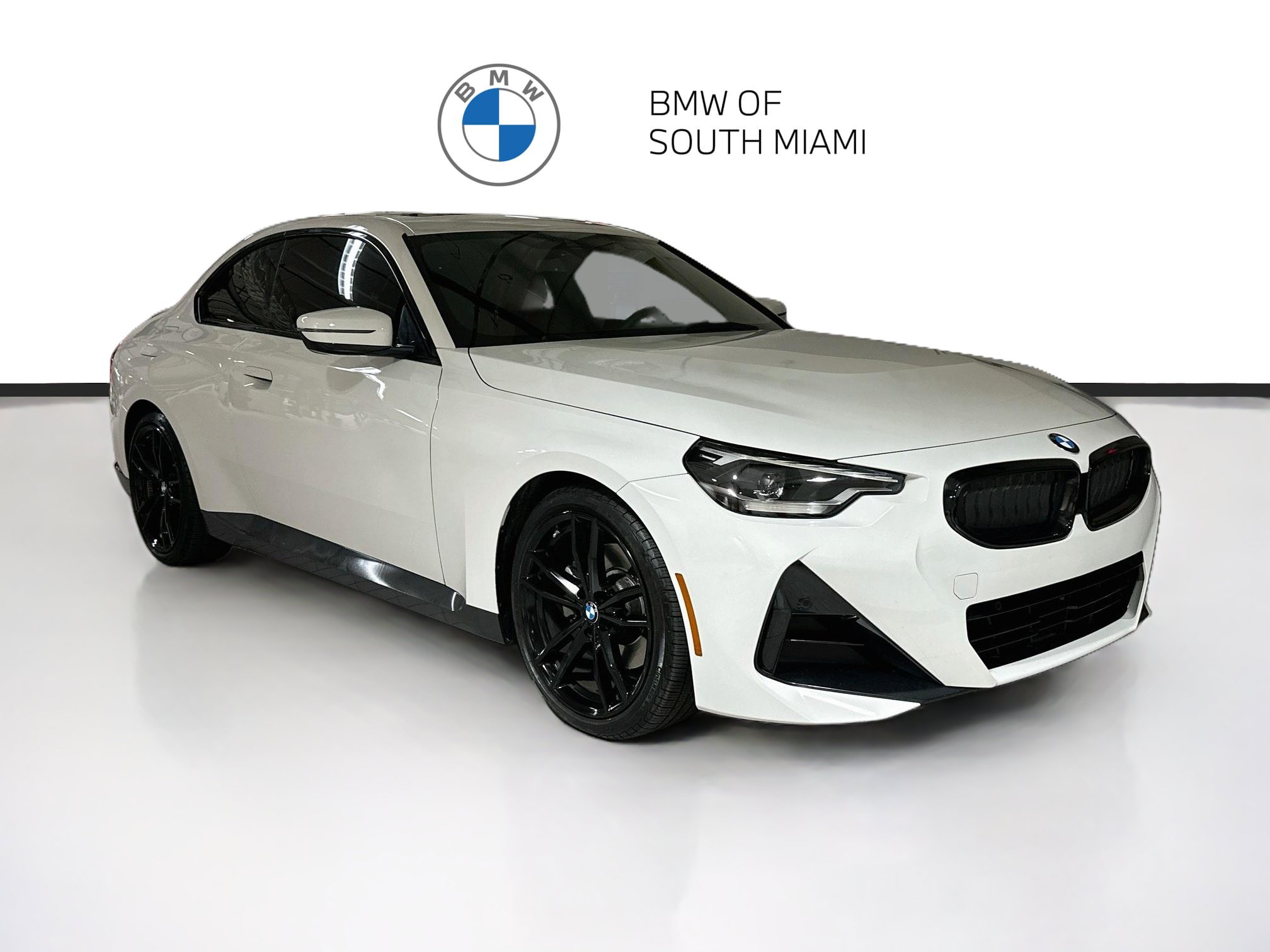 Used 2022 BMW 230i Coupe w/ M Sport Package RWD image 1