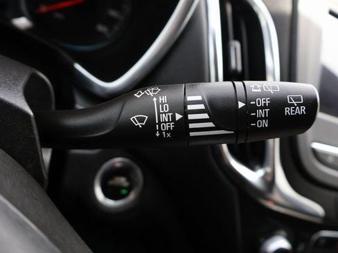 Certified 2022 Chevrolet Equinox LT FWD image 36