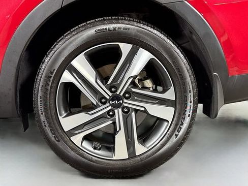 Used 2023 Kia Sorento SX Prestige AWD/4WD image 32