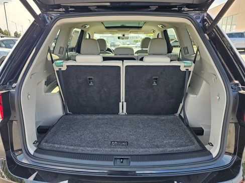 Used 2023 Volkswagen Atlas SE w/ Panoramic Sunroof Package AWD/4WD image 30