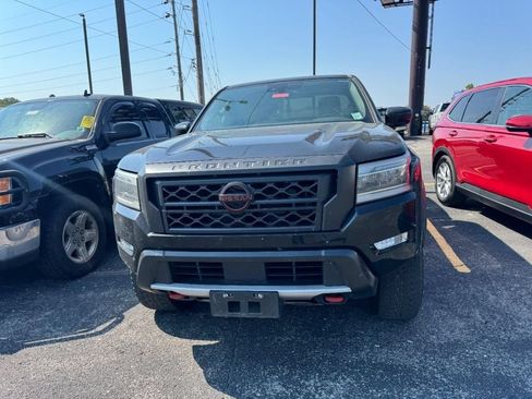 Used 2023 Nissan Frontier PRO-4X w/ Technology Package AWD/4WD image 4