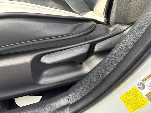 Used 2022 Toyota Corolla SE image 17