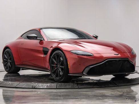 Used 2019 Aston Martin V8 Vantage Coupe RWD image 27