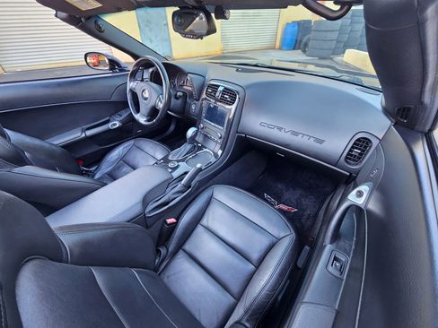 Used 2013 Chevrolet Corvette Convertible w/ 2LT Preferred Equipment Group RWD image 34