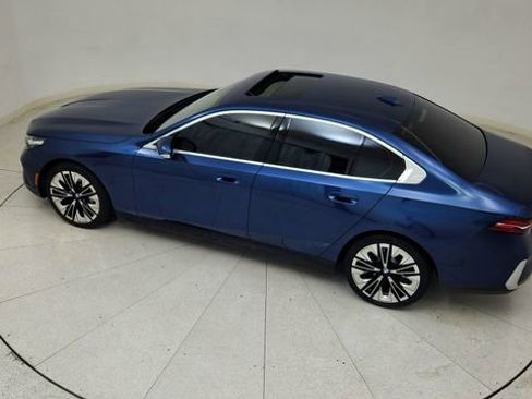 Used 2026 BMW 530i xDrive image 78