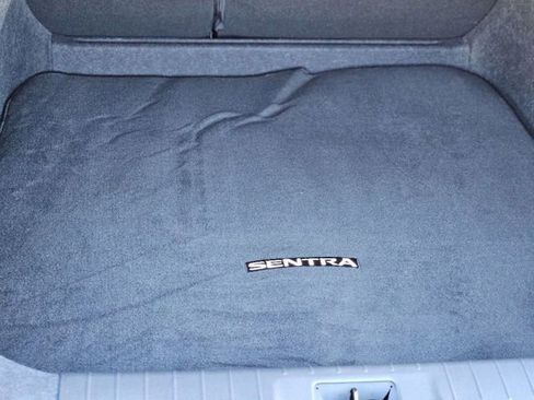 New 2025 Nissan Sentra SR image 23