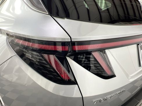 Used 2023 Hyundai Tucson Limited image 15