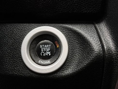 Used 2016 RAM 1500 Limited image 36