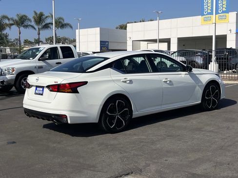 Used 2023 Nissan Altima 2.5 SR image 24