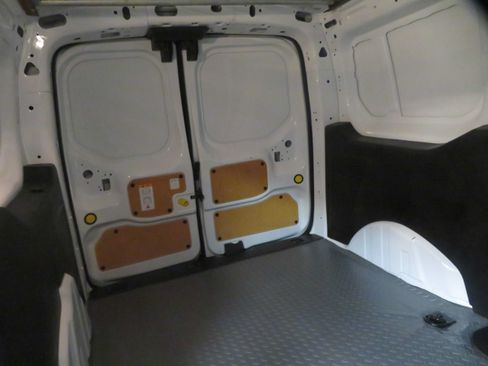 Used 2020 Ford Transit Connect XL FWD image 29