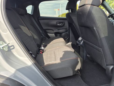 Used 2024 Honda HR-V Sport image 29